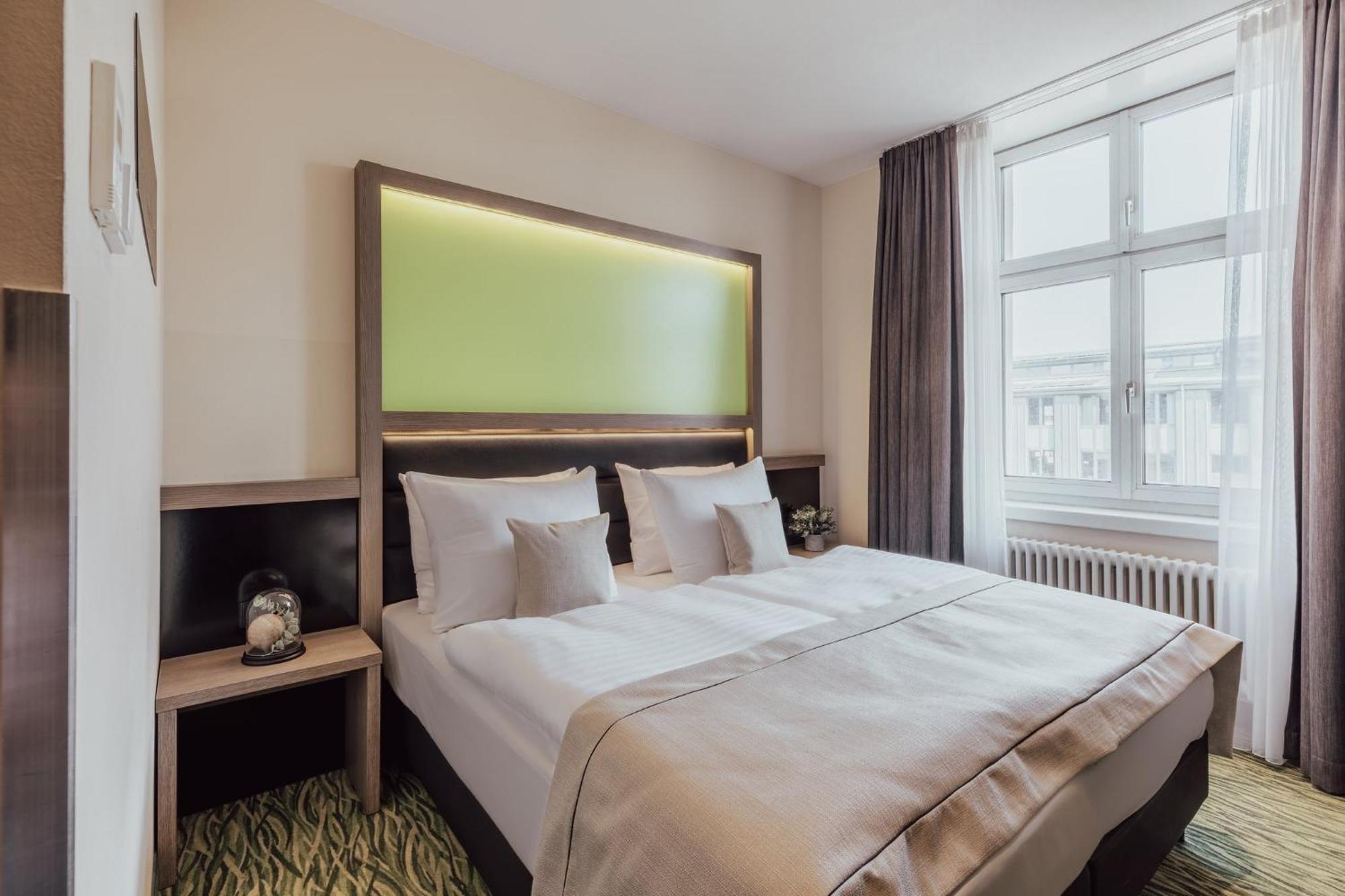 Garner Hotel Berlin - Charlottenburg, An Ihg Hotel Exterior photo